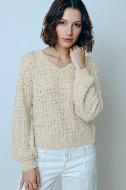 Babette Wavy V
